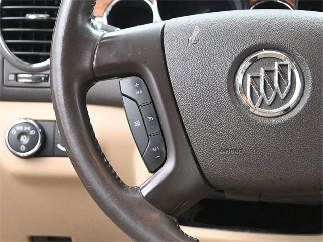 Used 2011 Buick Enclave CXL image 32