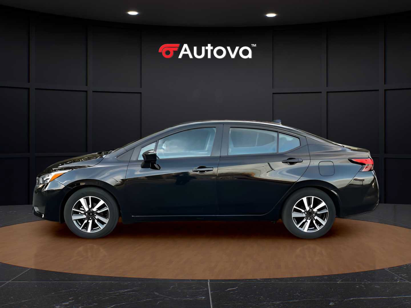 Used 2025 Nissan Versa SV FWD image 2