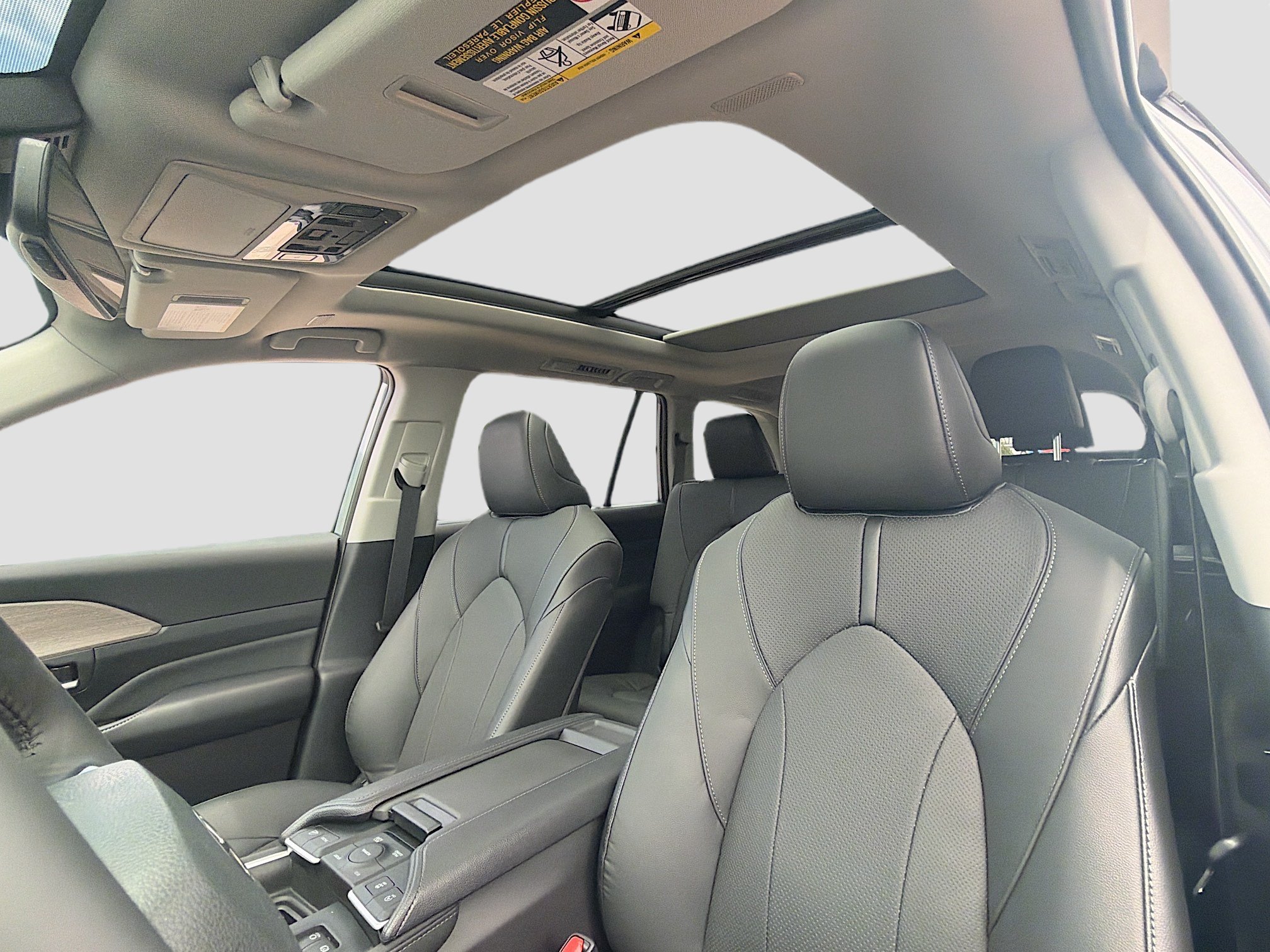Used 2026 Toyota Grand Highlander AWD image 25