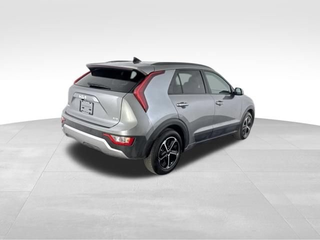 Certified 2025 Kia Niro EX FWD image 10