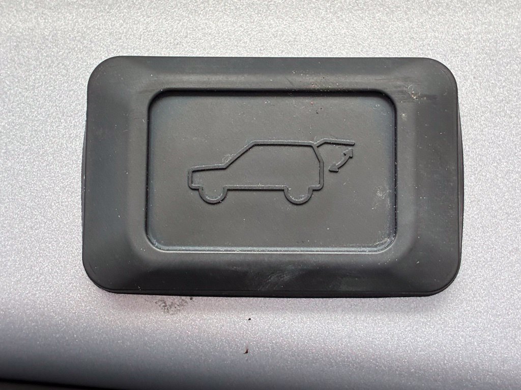 Used 2023 Toyota RAV4 SE w/ Weather & Moonroof Package AWD/4WD image 32