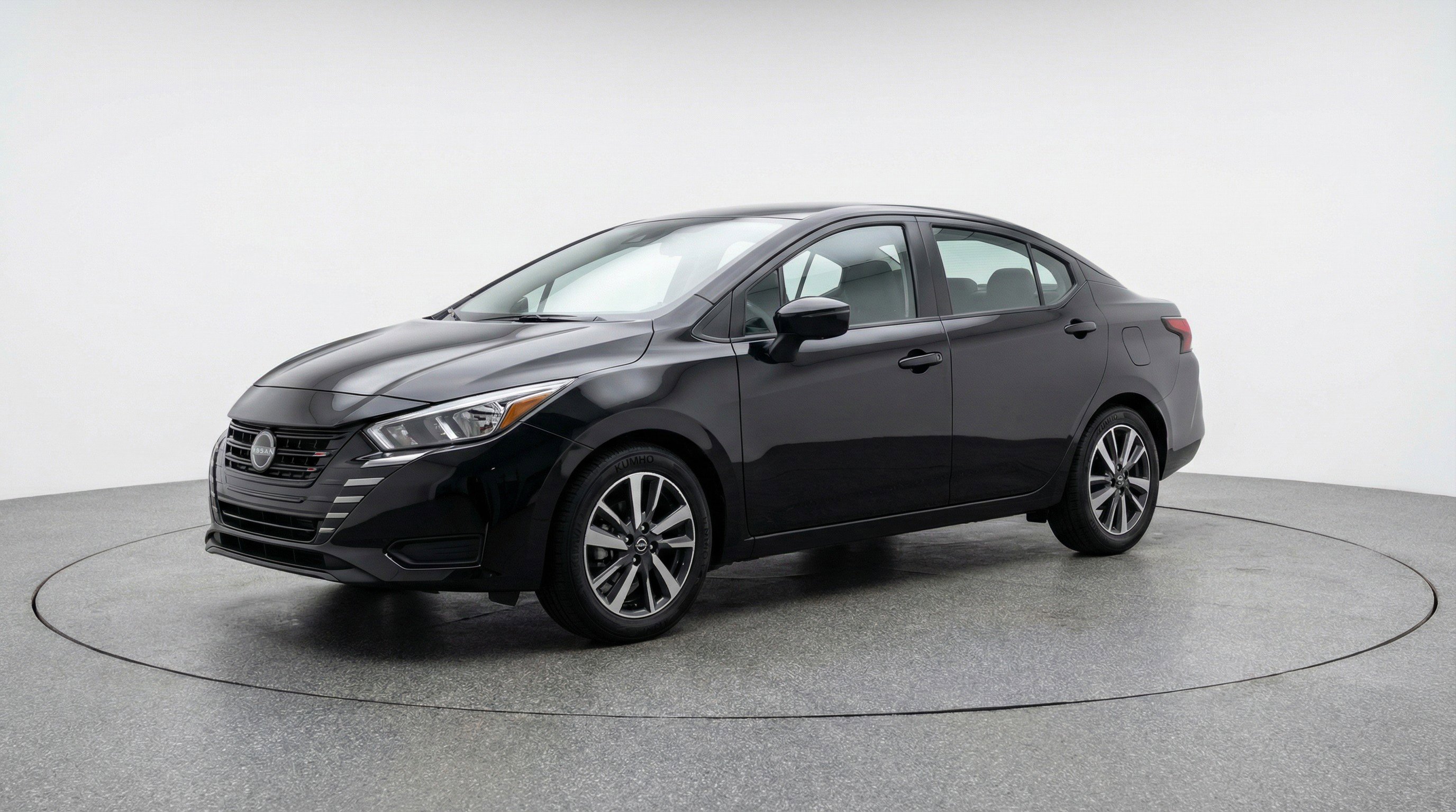 Used 2025 Nissan Versa SV w/ Trunk Package image 3