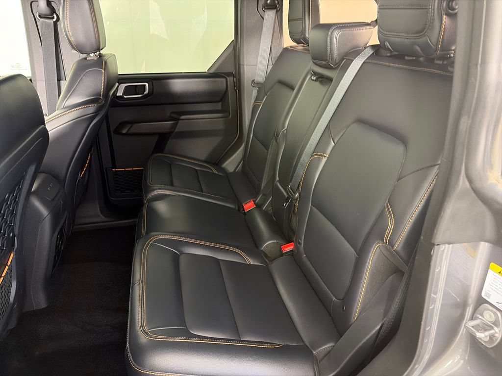 Certified 2024 Ford Bronco Badlands AWD/4WD image 13