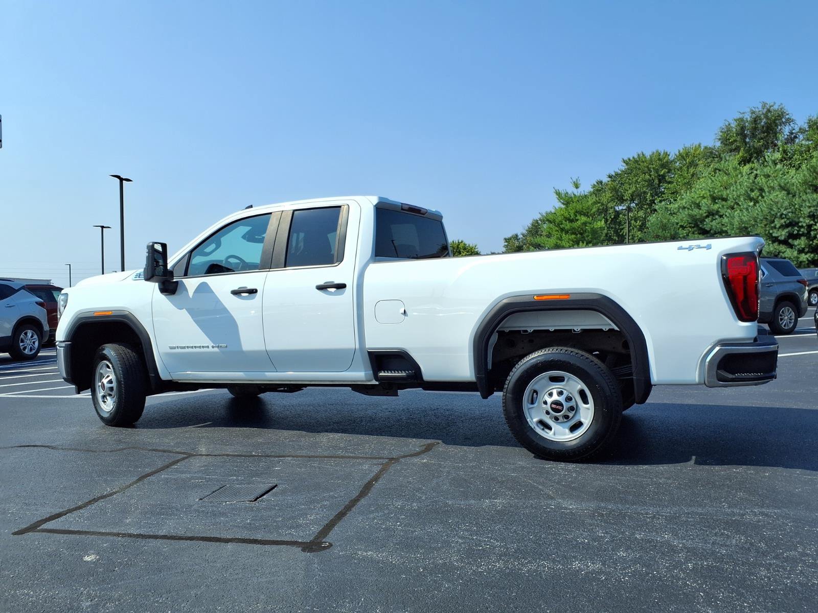Used 2025 GMC Sierra 2500 Pro w/ 1SA Pro Safety Plus Package AWD/4WD image 28