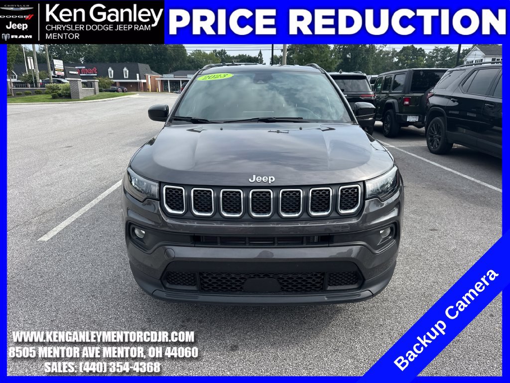 Certified 2023 Jeep Compass Latitude AWD/4WD image 2