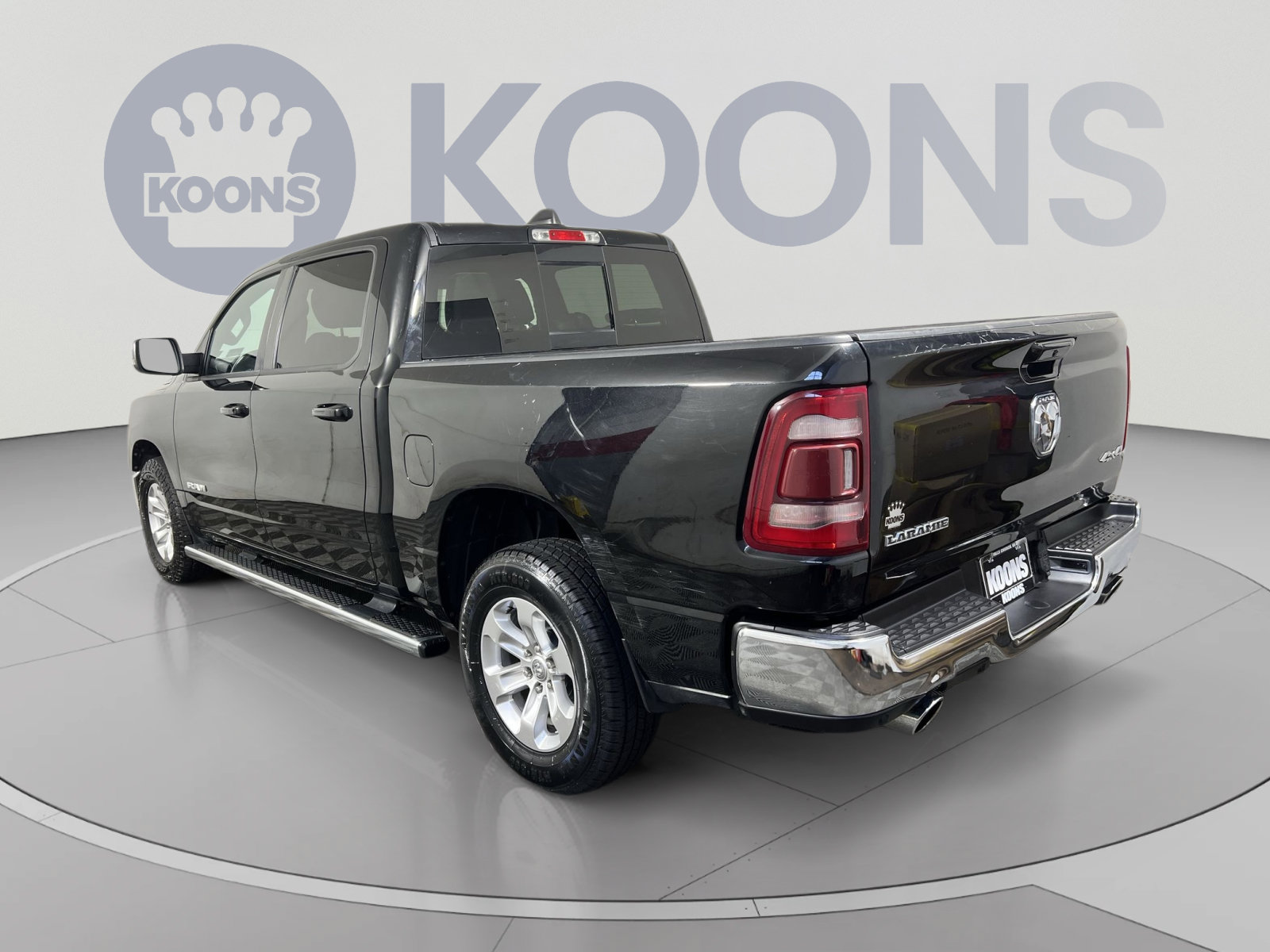 Used 2023 RAM 1500 Laramie AWD/4WD image 8