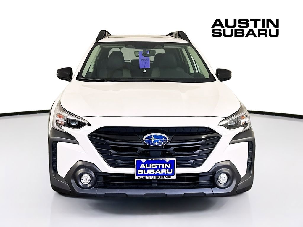 Certified 2025 Subaru Outback Onyx Edition image 3