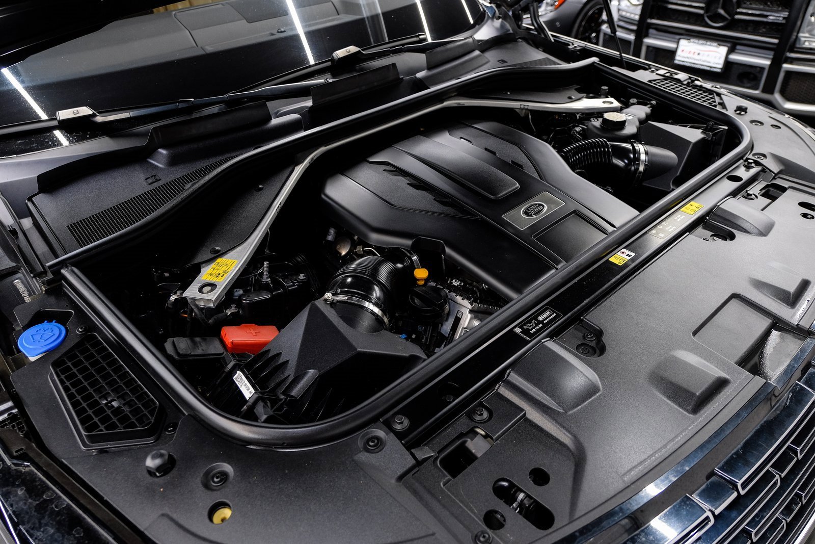 Used 2023 Land Rover Range Rover Autobiography image 58