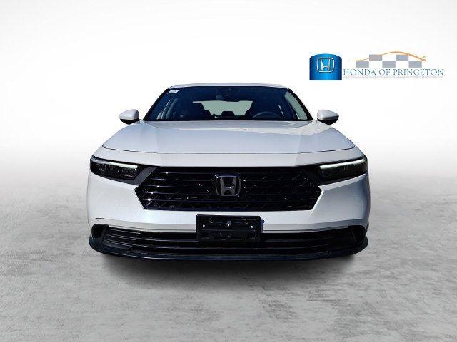 Certified 2023 Honda Accord LX image 2