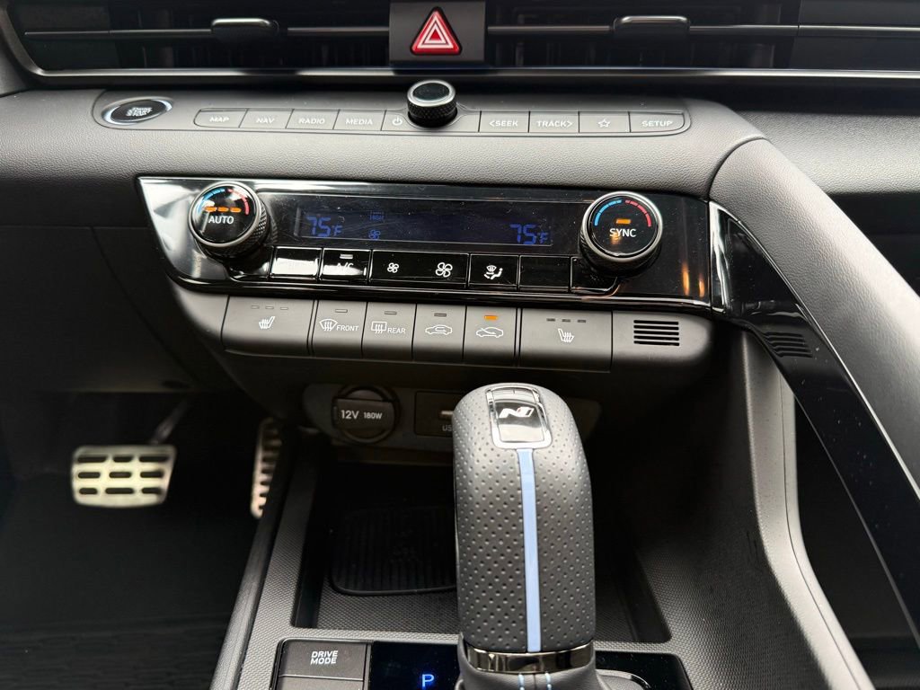 Certified 2025 Hyundai Elantra N FWD image 23