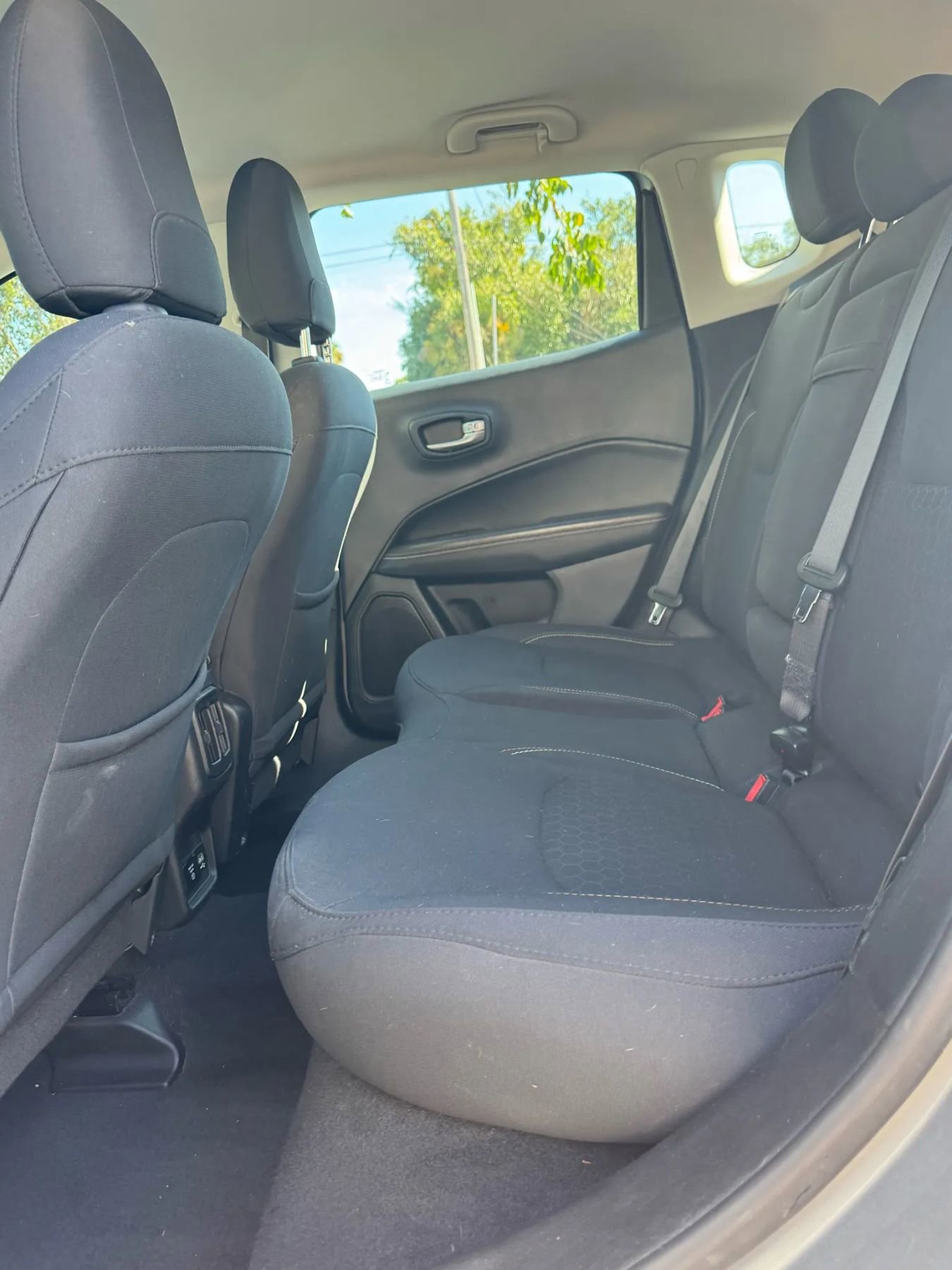 Used 2015 Jeep Compass Sport w/ Power Value Group image 7