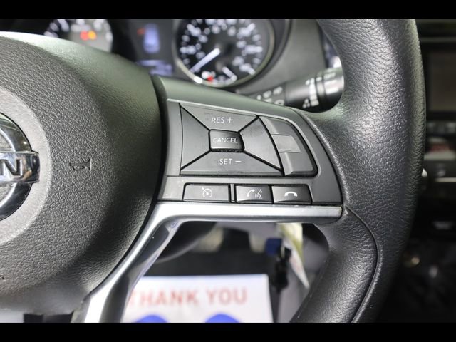 Used 2018 Nissan Rogue Sport S image 23