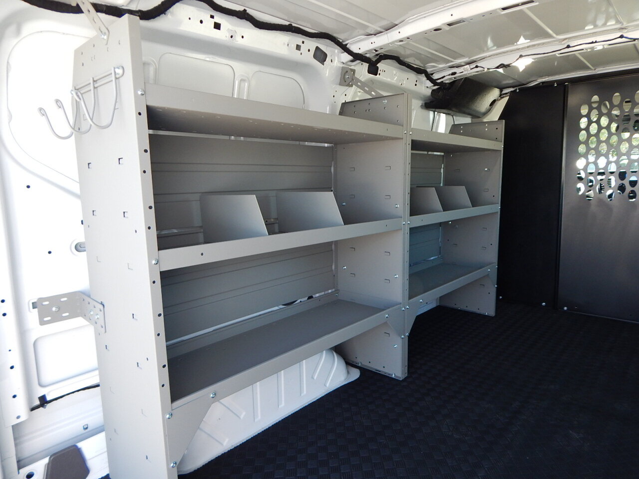 Used 2025 Ford Transit 250 Low Roof w/ Exterior Upgrade Package RWD image 4