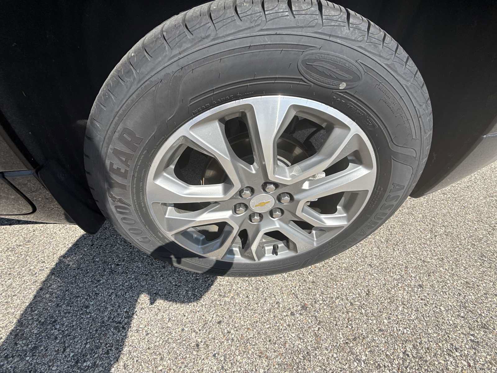 Certified 2020 Chevrolet Traverse Premier w/ LPO, Floor Liner Package AWD/4WD image 34