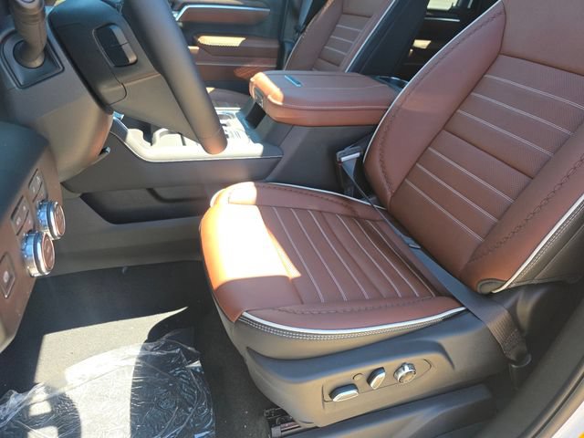 New 2026 GMC Sierra 3500 Denali Ultimate AWD/4WD image 27