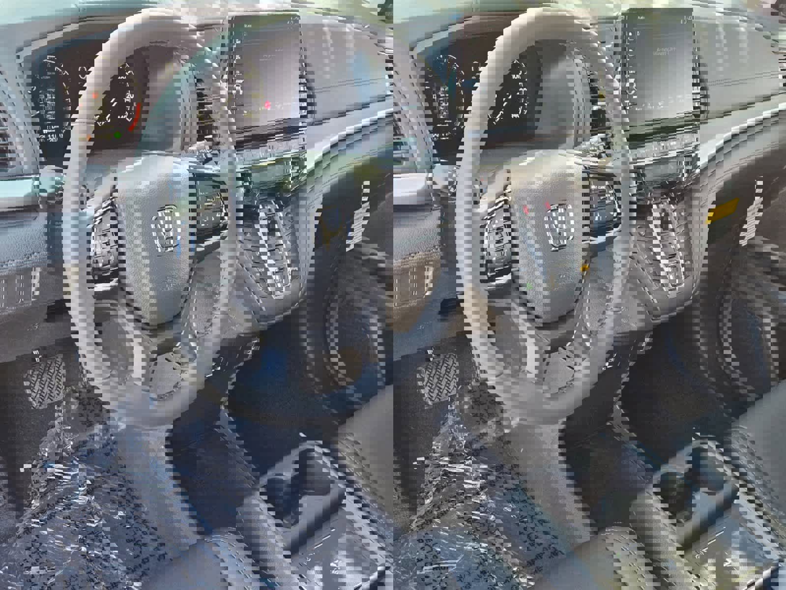 New 2026 Honda Odyssey EX-L image 2