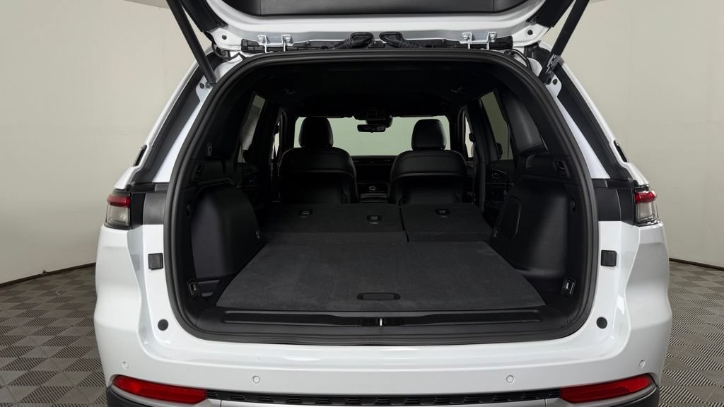 New 2026 Jeep Grand Cherokee Limited AWD/4WD image 10