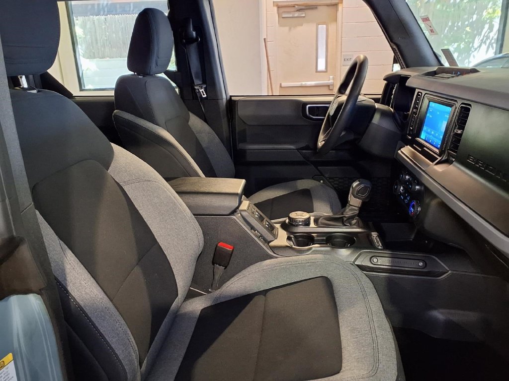 Used 2023 Ford Bronco 4-Door AWD/4WD image 29