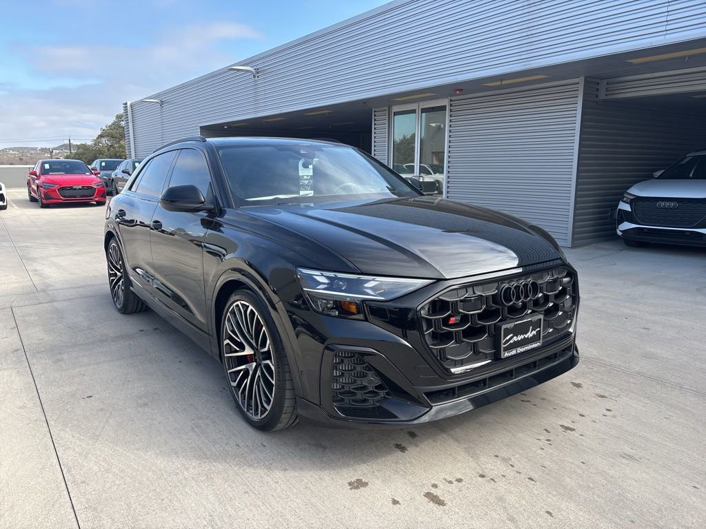 New 2026 Audi SQ8 Prestige image 3
