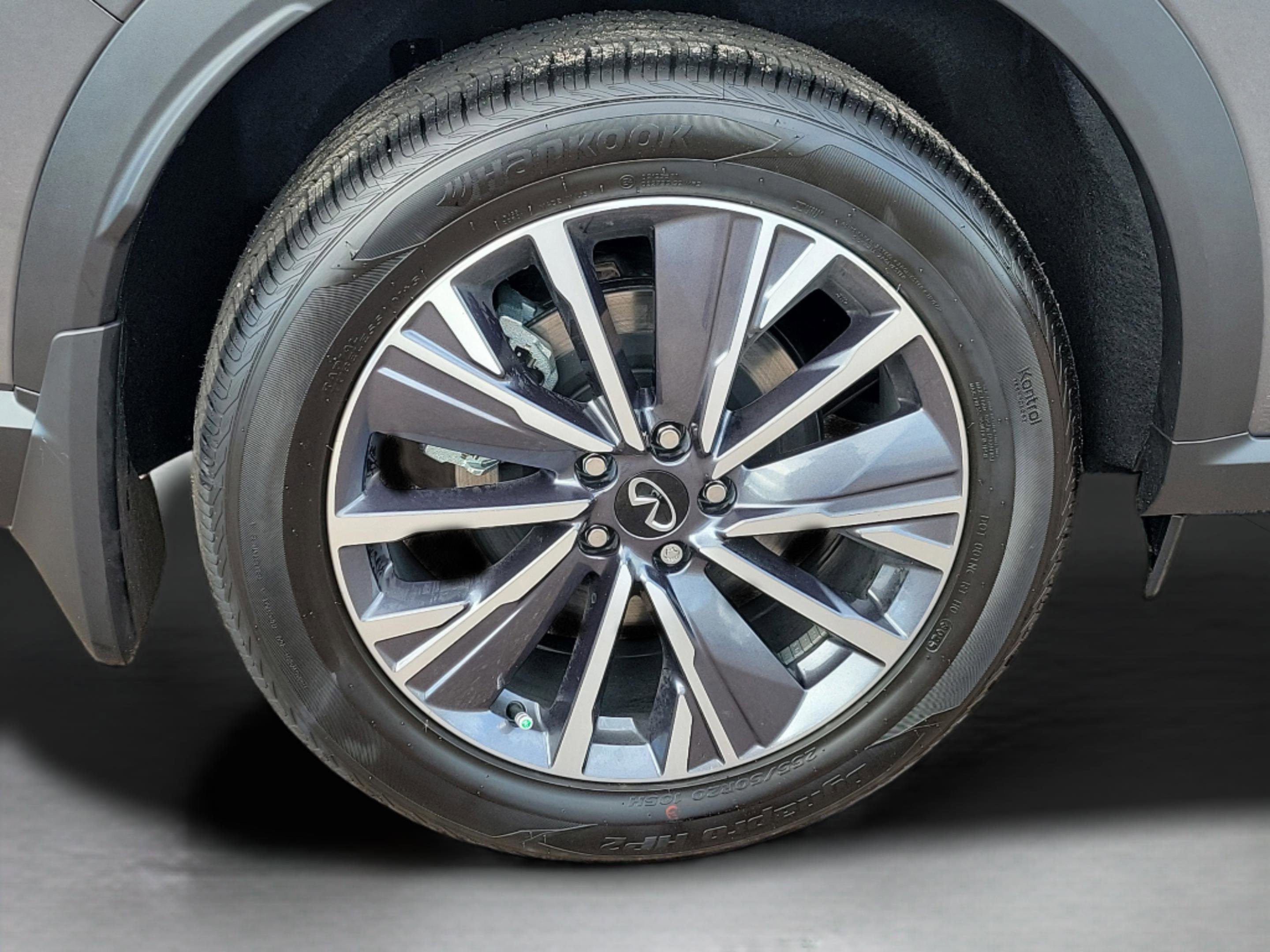 Certified 2026 INFINITI QX60 Luxe w/ Cargo Package FWD image 37