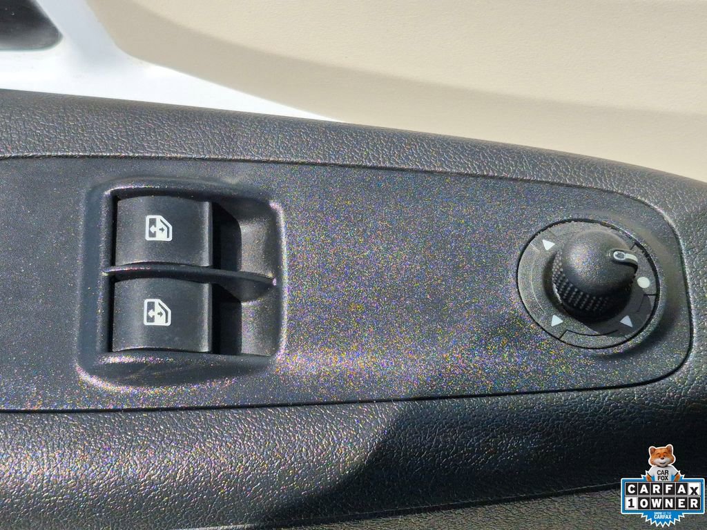 Used 2018 RAM ProMaster 3500 w/ Premium Appearance Group FWD image 14