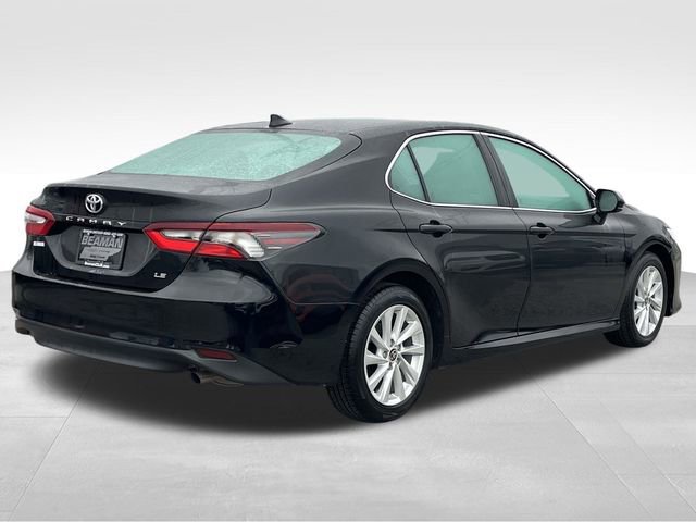 Used 2024 Toyota Camry LE image 7