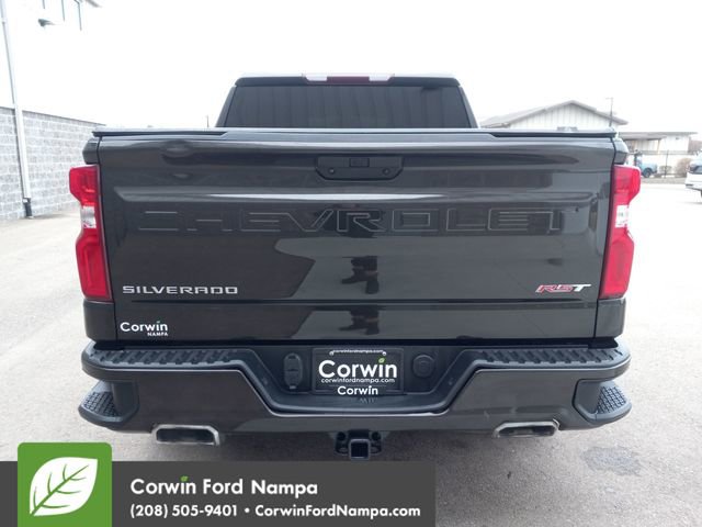 Used 2021 Chevrolet Silverado 1500 RST w/ Max Trailering Package image 4