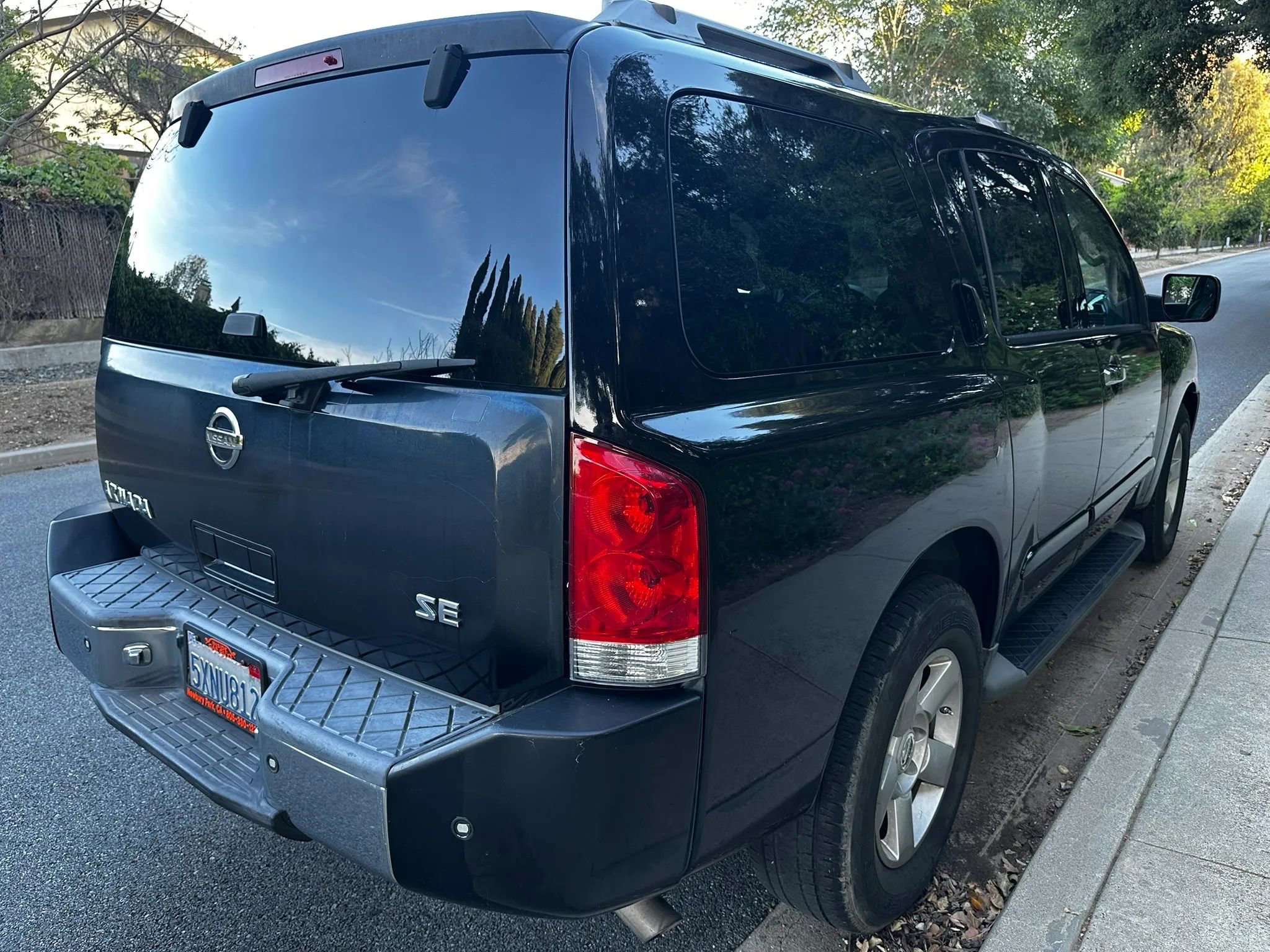 Used 2007 Nissan Armada SE RWD image 5