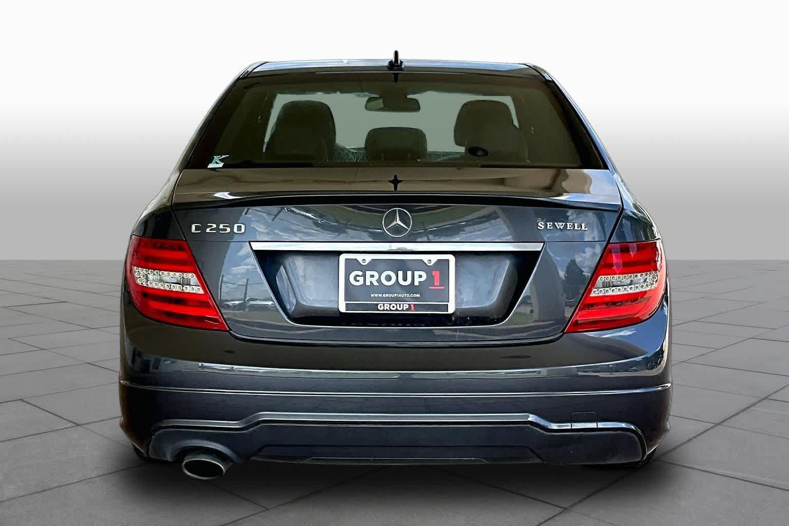 Used 2014 Mercedes-Benz C 250 Sedan image 5