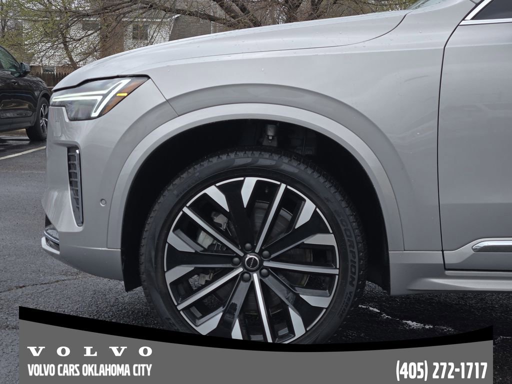 Certified 2025 Volvo XC90 B5 Plus image 6