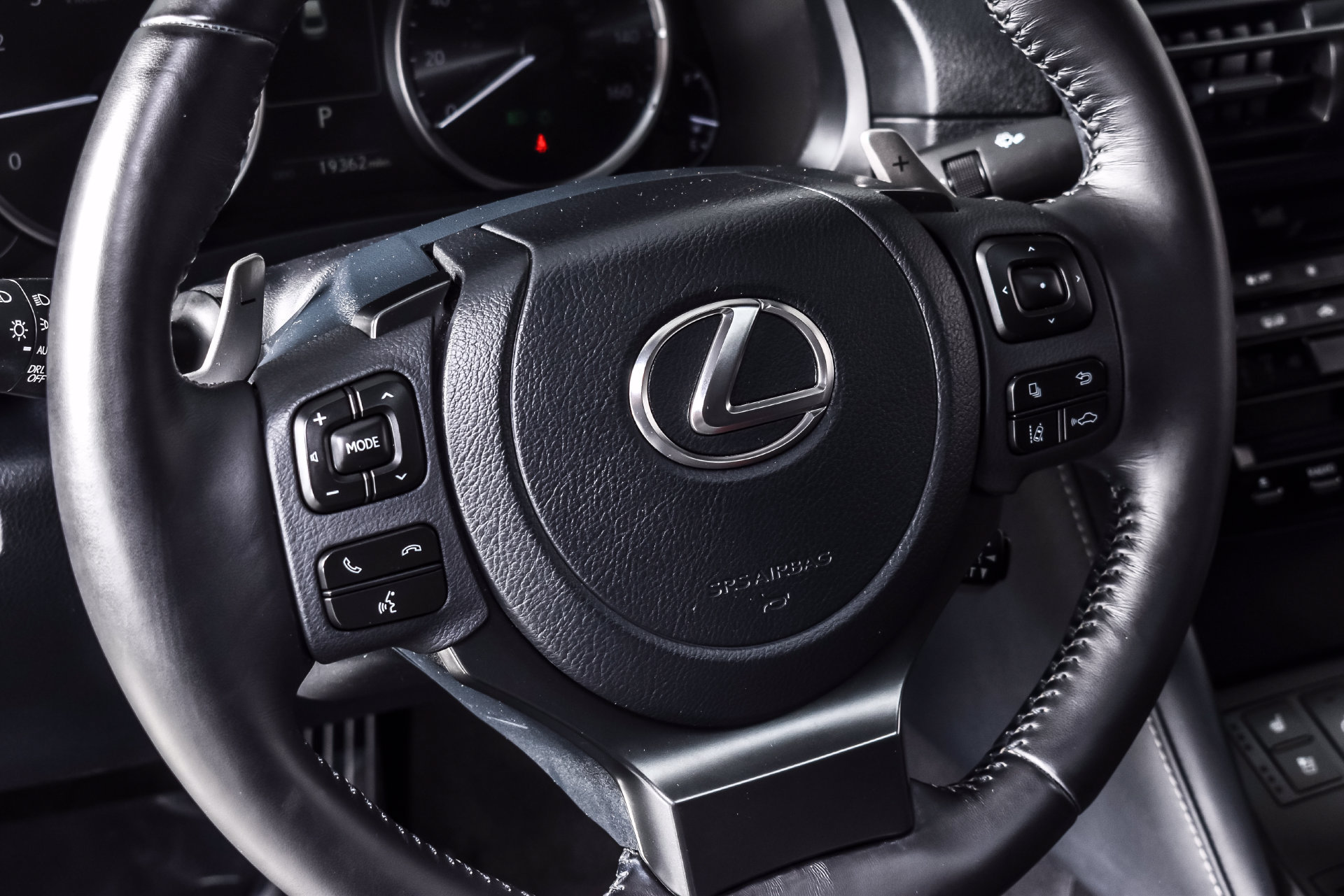 Used 2023 Lexus IS 300 w/ Premium Package RWD image 16