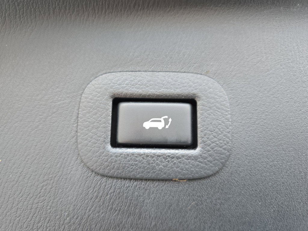 Used 2019 INFINITI QX80 Limited image 28