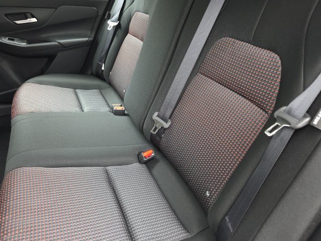 New 2027 Nissan Sentra SR w/ SR All Weather Package FWD image 14
