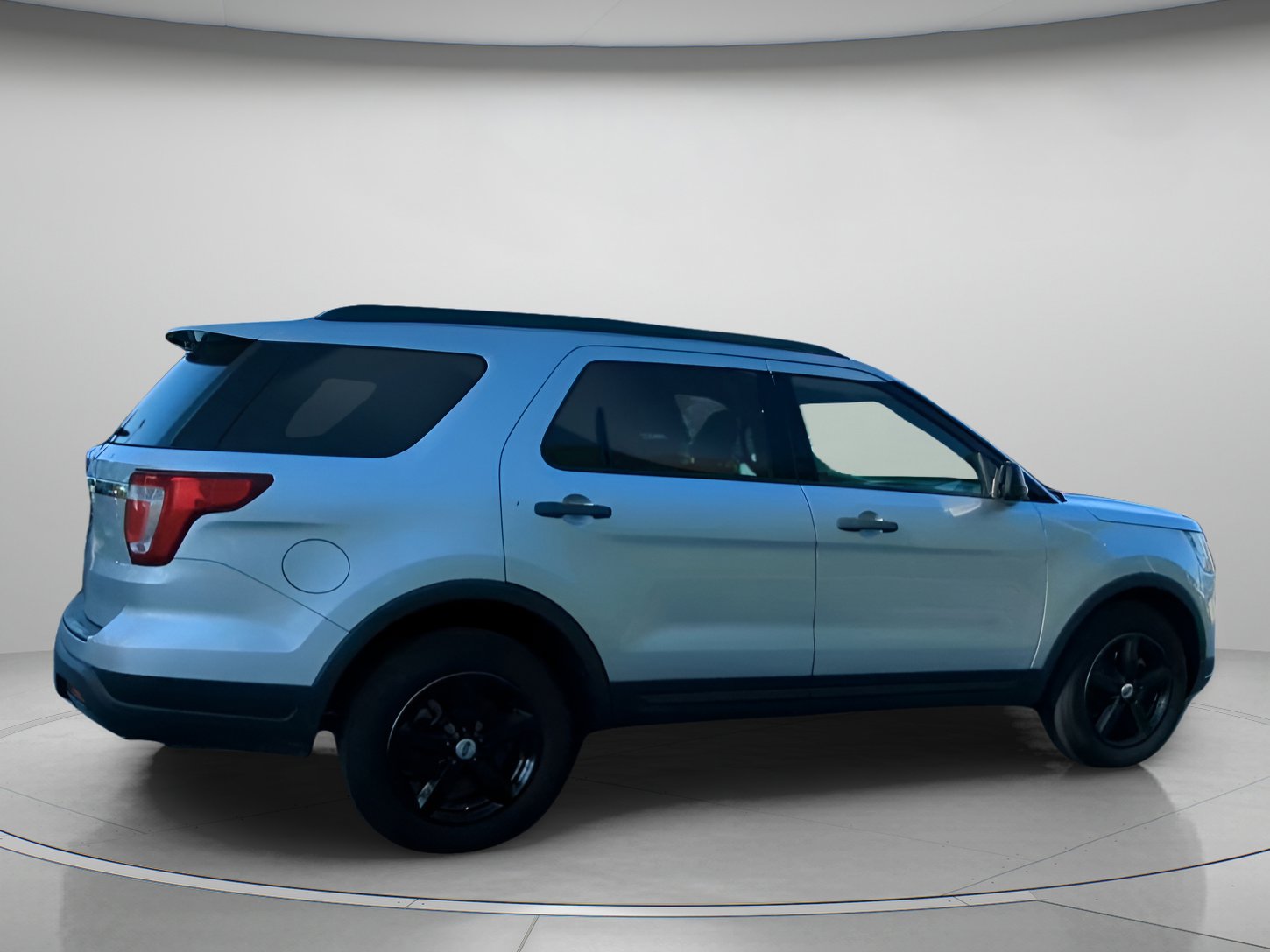 Used 2018 Ford Explorer FWD image 30