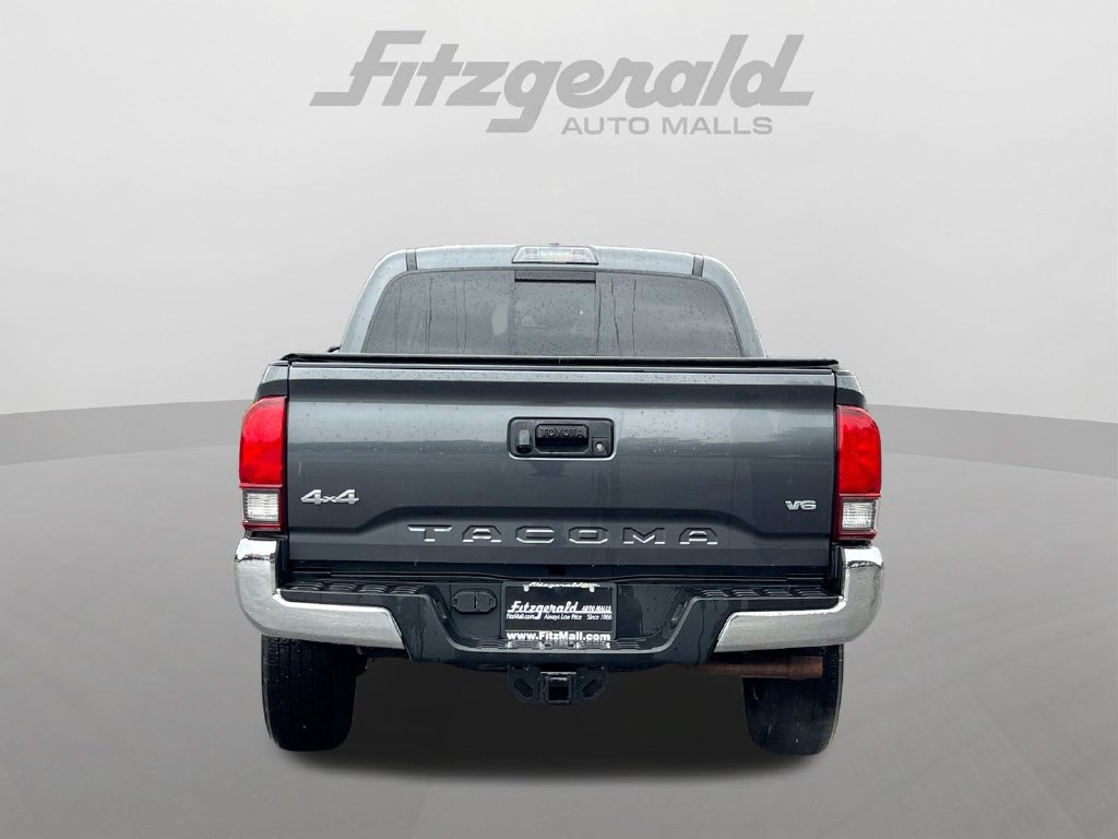 Used 2020 Toyota Tacoma SR5 AWD/4WD image 7