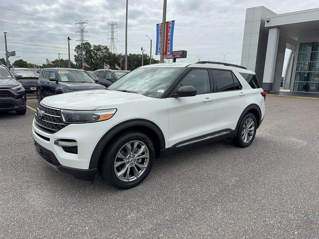 Certified 2023 Ford Explorer XLT w/ Equipment Group 202A RWD image 2