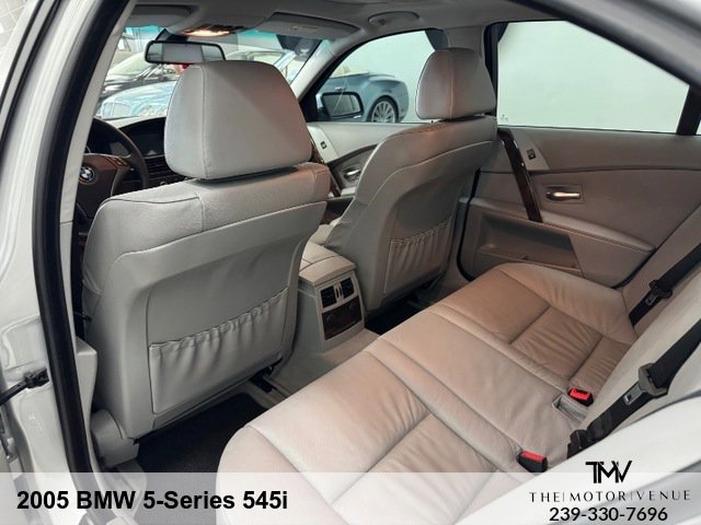 Used 2005 BMW 545i Sedan RWD image 21