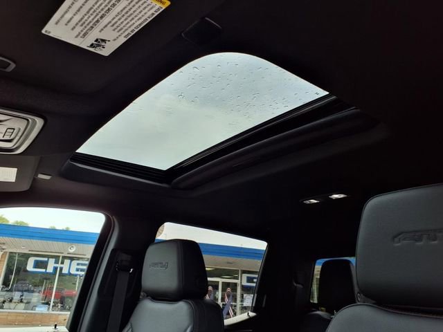 New 2026 GMC Sierra 1500 AT4 w/ Technology Package image 24