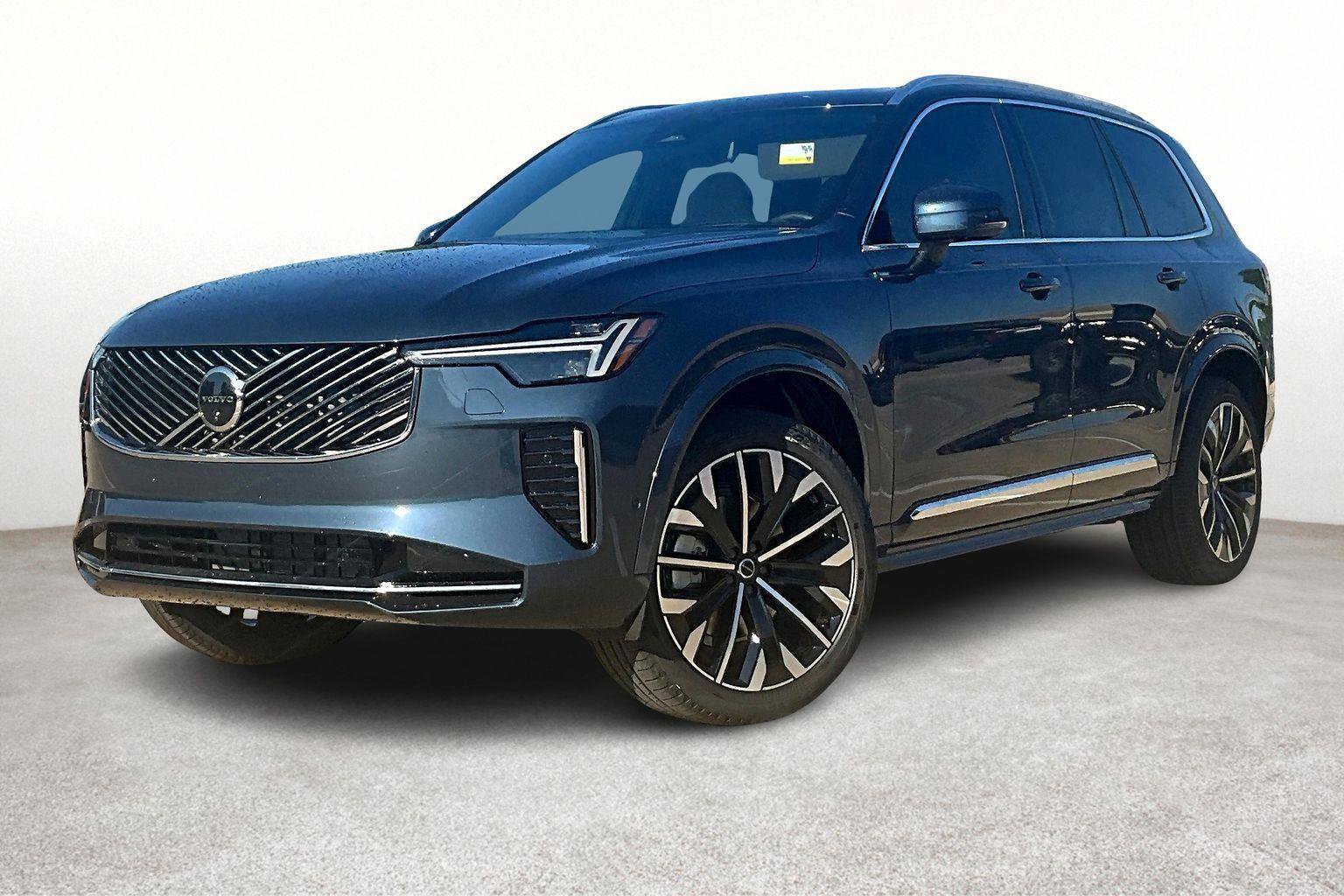 New 2026 Volvo XC90 B6 Ultra w/ Protection Package Premier image 2