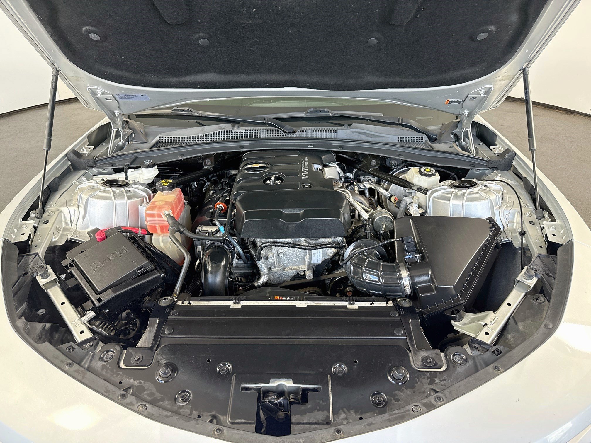 Used 2017 Chevrolet Camaro LT RWD image 37