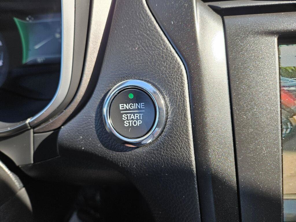 Used 2019 Ford Fusion SE w/ Equipment Group 151A FWD image 28