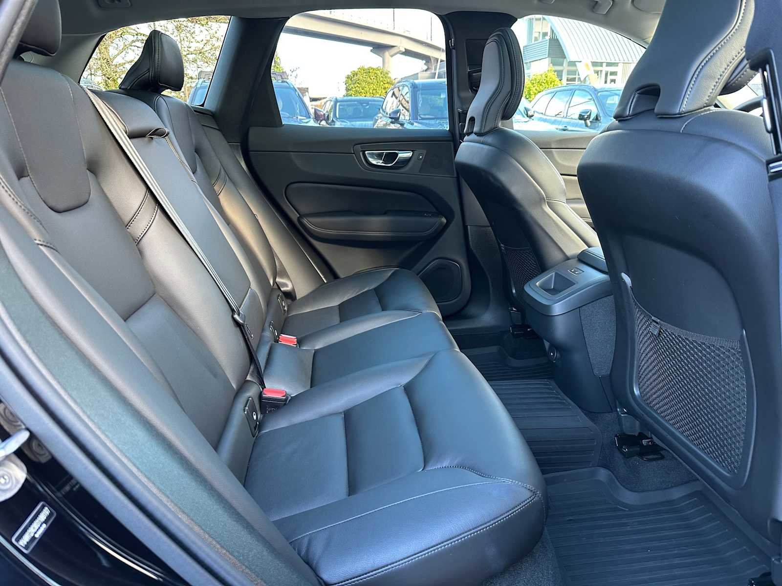 Used 2025 Volvo XC60 B5 Plus w/ Protection Package Premier image 12