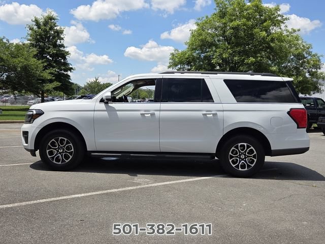 Used 2024 Ford Expedition Max XLT AWD/4WD image 2