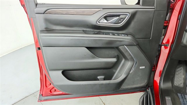 Used 2021 Chevrolet Tahoe LT w/ Rear Media and Nav Package image 11