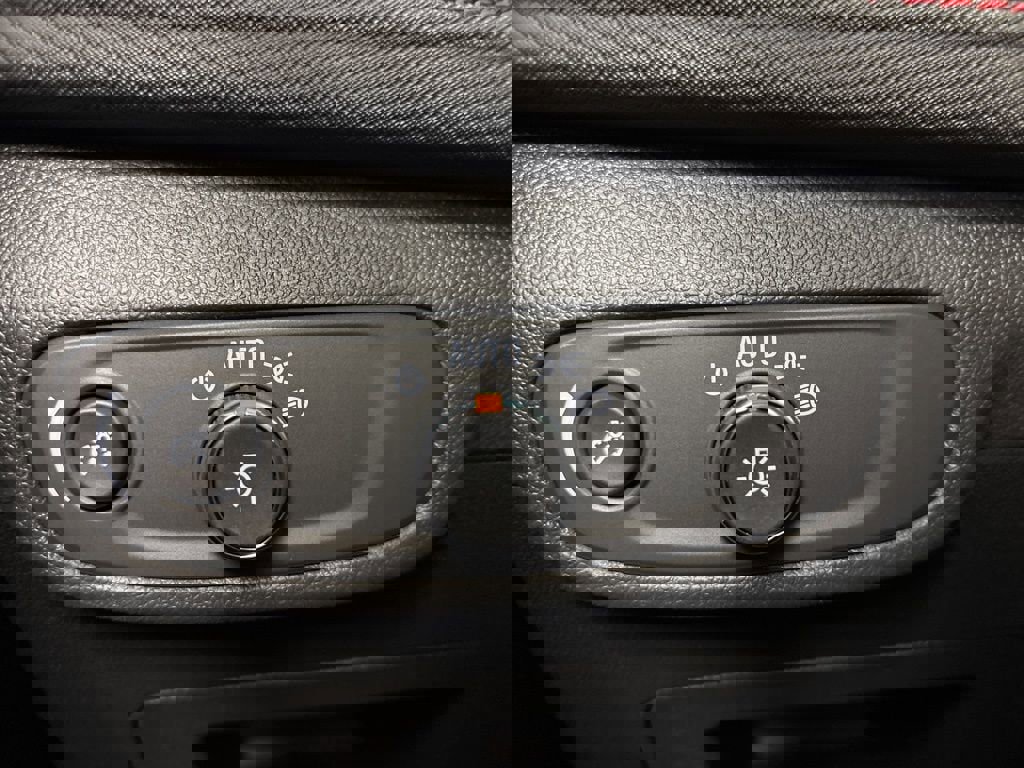 New 2026 Chevrolet TrailBlazer RS w/ Convenience Package image 26