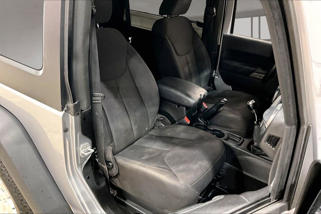 Used 2013 Jeep Wrangler Sport AWD/4WD image 8
