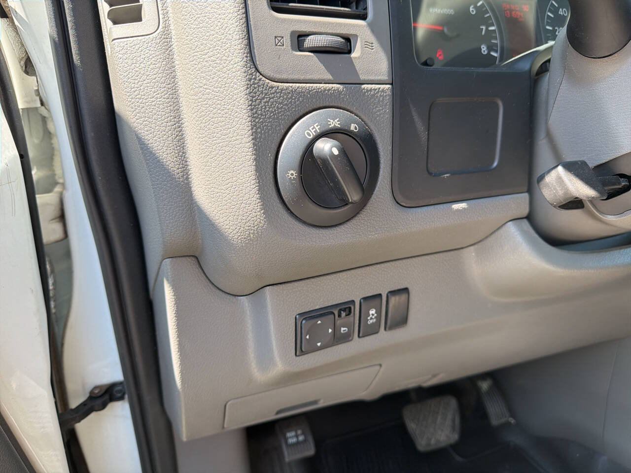 Used 2018 Nissan NV 2500 S RWD image 20