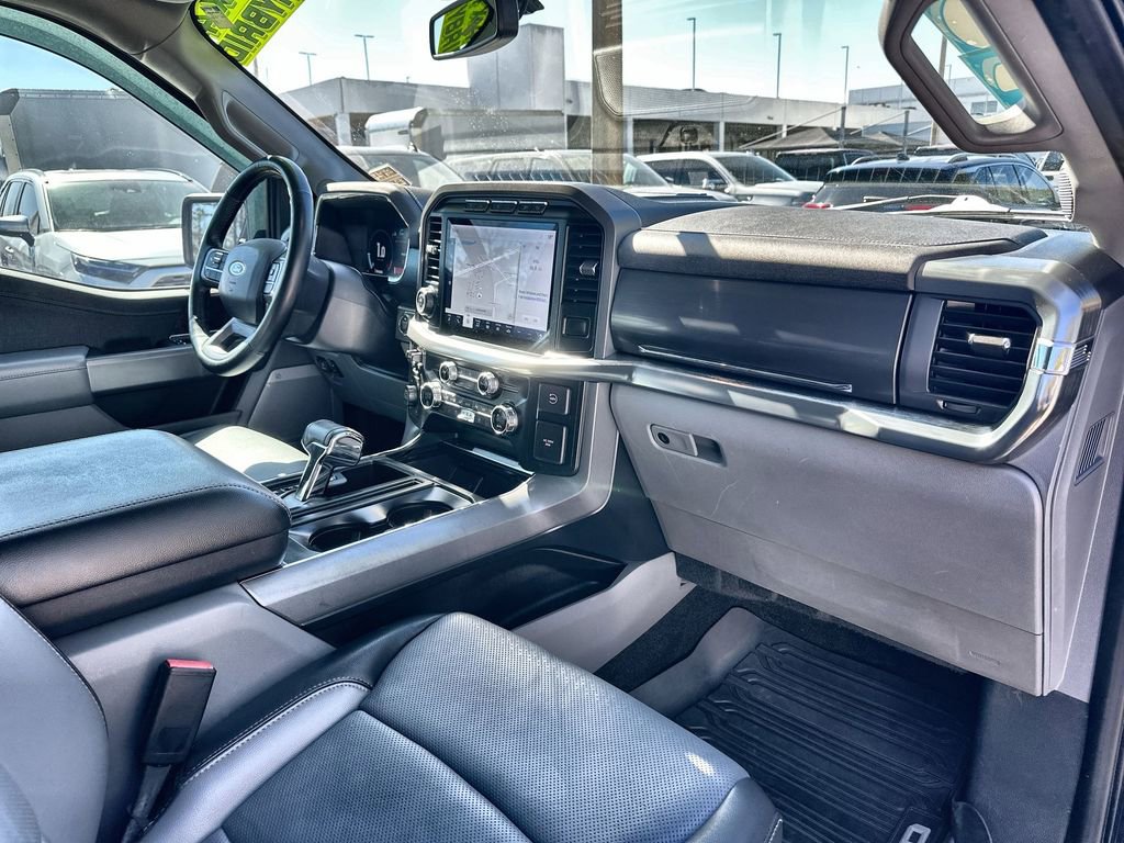 Used 2021 Ford F150 Lariat w/ Max Trailer Tow Package image 28
