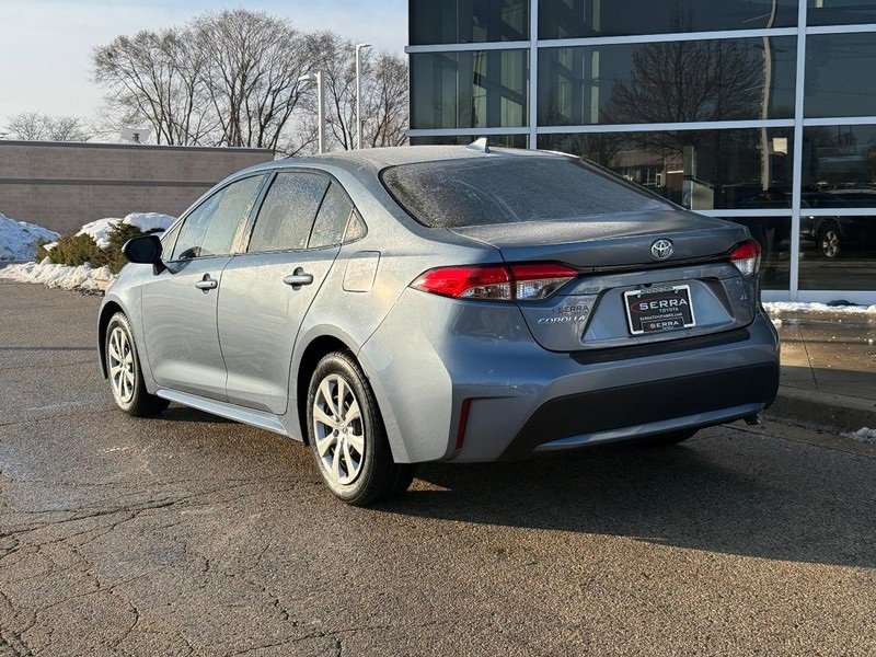 Used 2021 Toyota Corolla LE w/ Carpet Mat Package (TMS) image 5