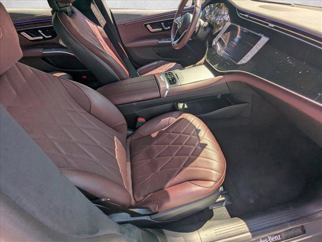 Used 2024 Mercedes-Benz EQS 580 4MATIC Sedan image 17